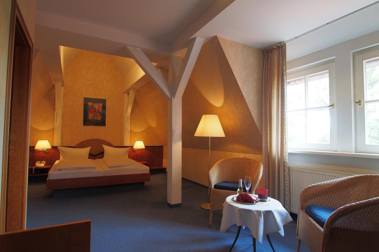Hotel Schlossvilla Derenburg Oda fotoğraf