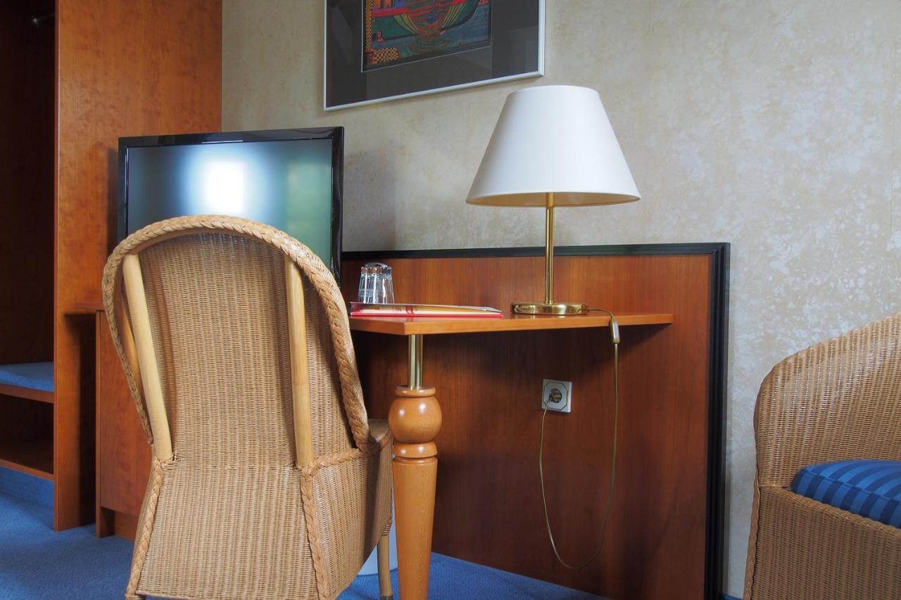 Hotel Schlossvilla Derenburg Oda fotoğraf